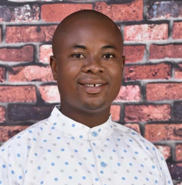 Monetization of Politics: The Struggle Between Prose and Coi...