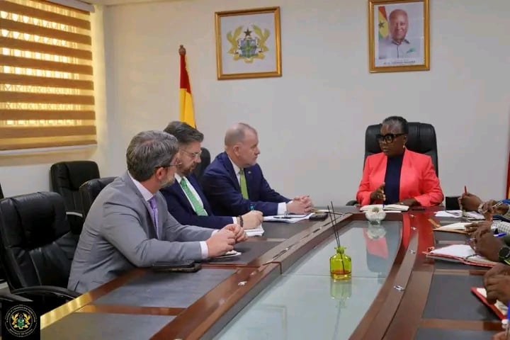 U.S. Embassy delegation engages Ghana’s Fisheries Minister on strategic coop