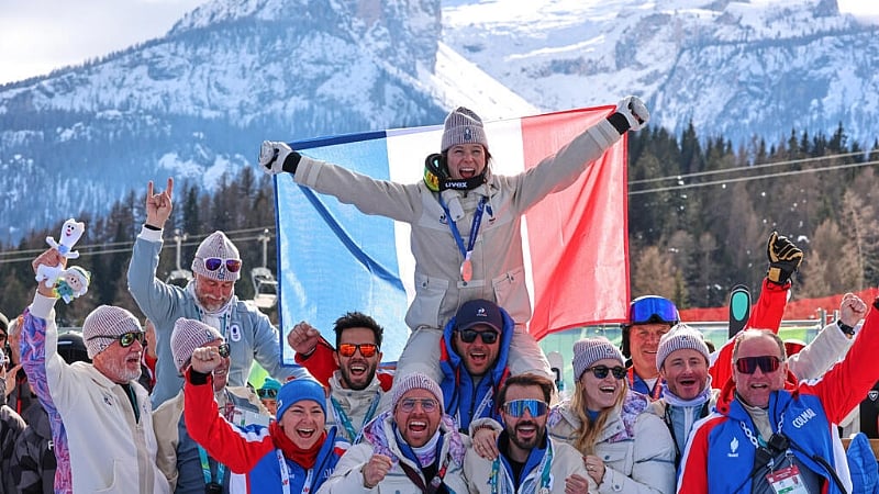 France scoops up 10 medals in first week of 2026 Winter Olympics