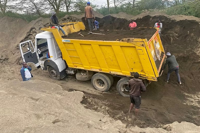 Sand mining and Kenya’s building boom: better rules are need...