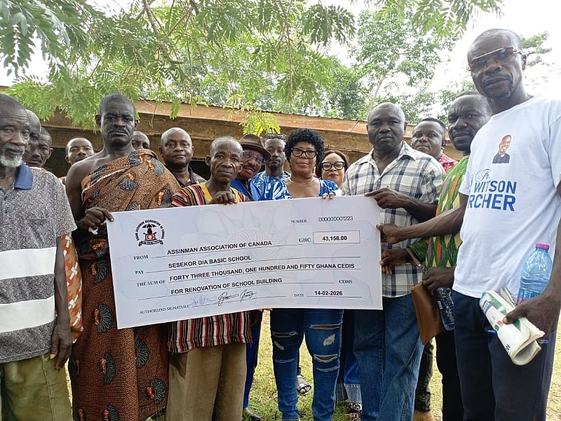 Assinman Canada Association donates GH¢43,150 for renovation...
