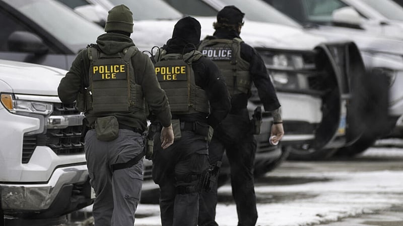 France grants asylum to anti-Kremlin couple detained in US immigration crackdown