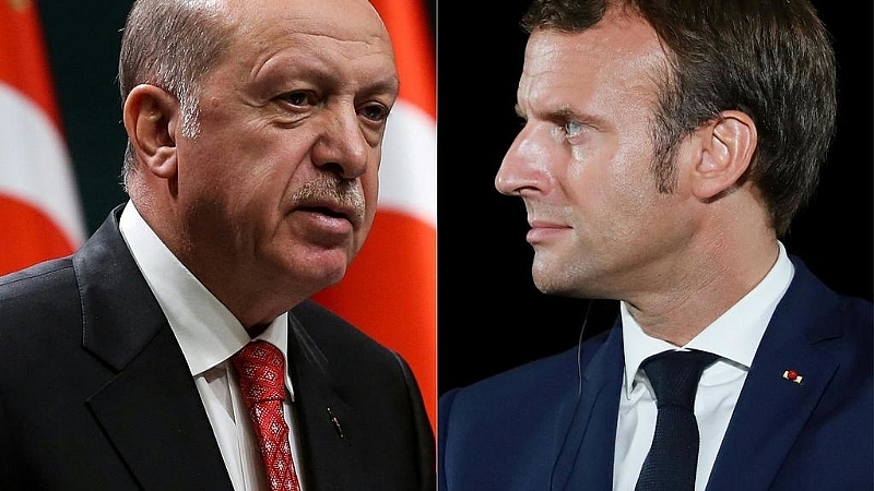 Γάλλοι καθηγητές στην Τουρκία αισθάνονται τη ζέστη καθώς συνεχίζεται η διπλωματική διαμάχη