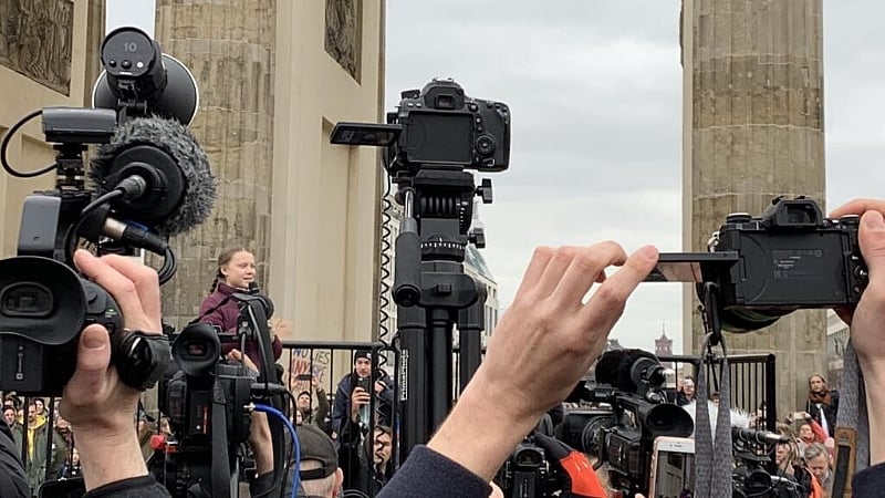 Environmental reporting varies sharply across French media, study shows