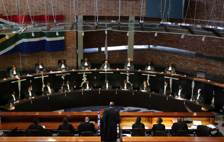 CBJ pozdravlja sodbo južnoafriškega ustavnega sodišča, ki obsoja nadzor