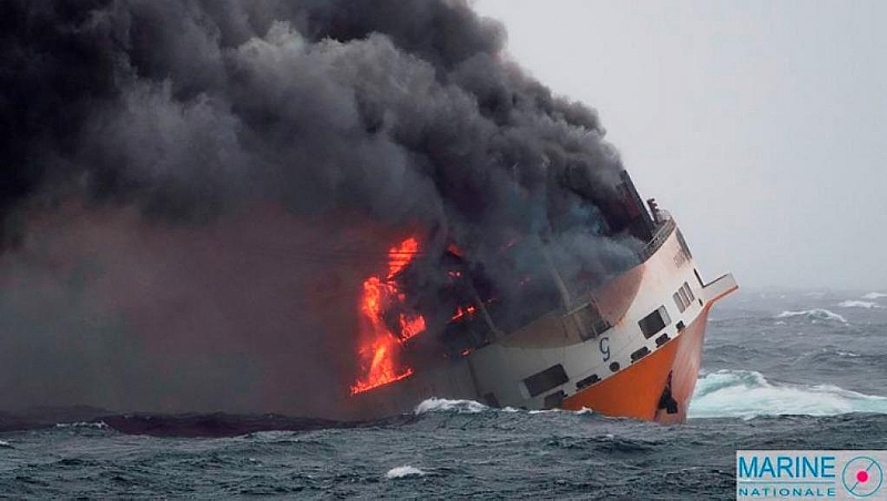 Oil Spill Heading To Brittany Coast After Cargo Ship Sinks