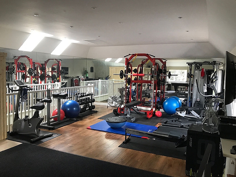 Tips And Hacks For Setting Up Your Home Gym