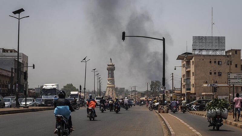 Malian official accuses Russian forces of 'betrayal' after Kidal falls to rebels