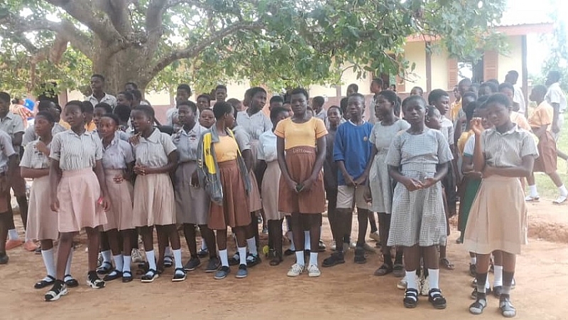 Kuntenase D/A Basic School students living in fear over constant snake attacks in classrooms - Vimarsana News