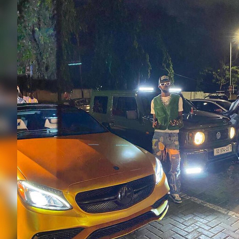 Black Sherif receives two cars from his management for winning VGMA 'Artiste of The Year' - Vimarsana News