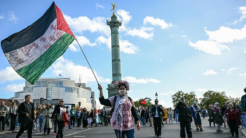 France condemns Israel as it deports 37 French nationals ove...