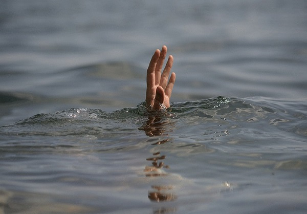 C/R: JHS student attempting to show off swimming skills to friends for GHS10 drowns - Vimarsana News