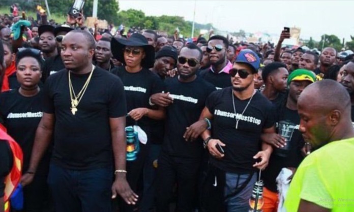 Yvonne Nelson's 2015 dumsor demonstration had 'hostile' reaction under Mahama but 'friendly' one under Akufo-Addo — Entertainment pundit - Vimarsana News