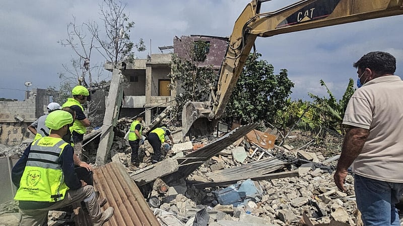 Israel declares new 'combat zone' in southern Lebanon and or...