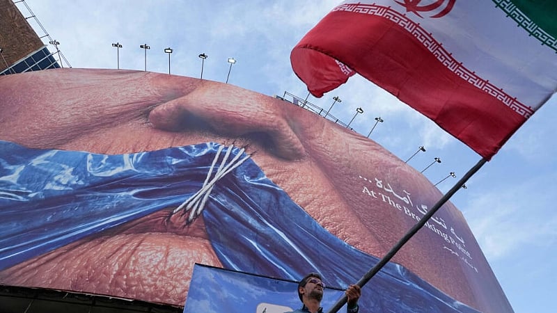 US strikes Iran, Tehran retaliates with attack on American b...
