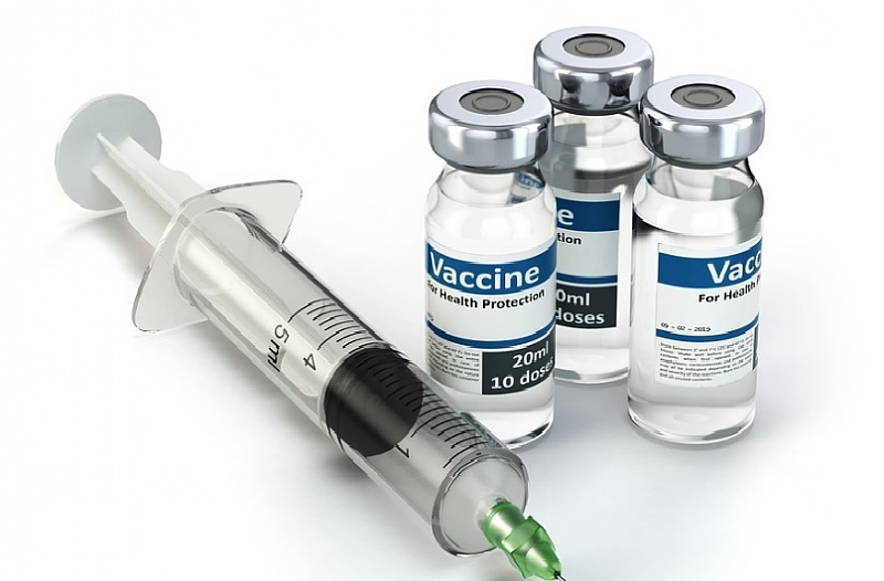 Health Workers Get MultiDoseVial Vaccine Training