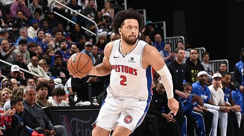 NBA play-offs: Detroit Pistons and Cleveland Cavaliers advance to Eastern Co