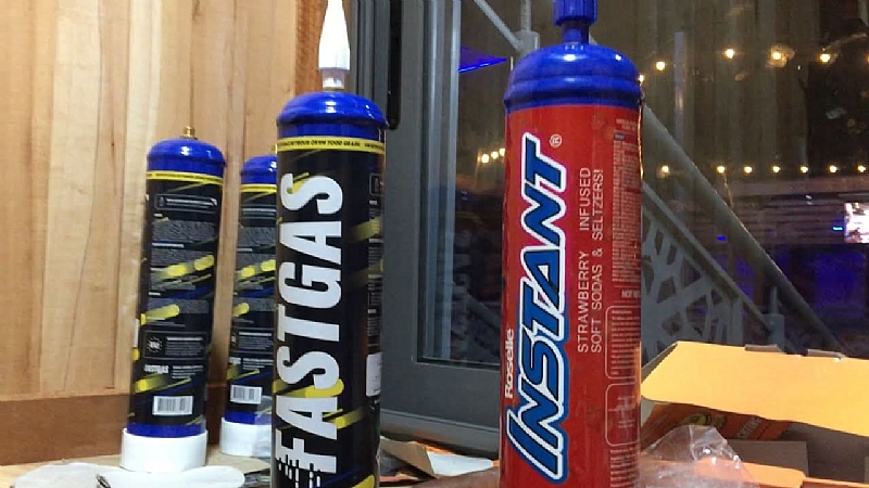 Laughing Gas In Ghana: The Problem Does Not Start On The Str...