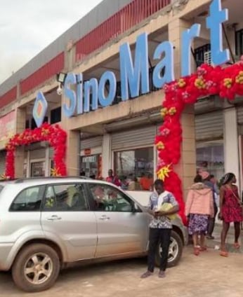 Cameroon Outraged After Cameroonian Employee Whipped at Sino...