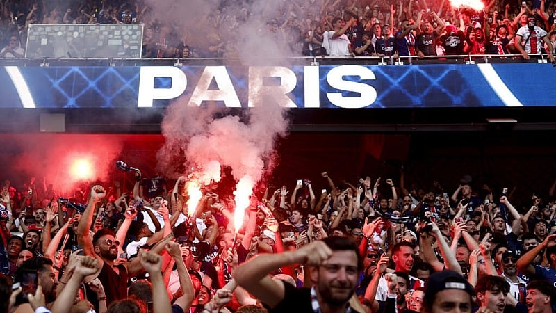 PSG celebrations marred by violence as French authorities report 890 arrests