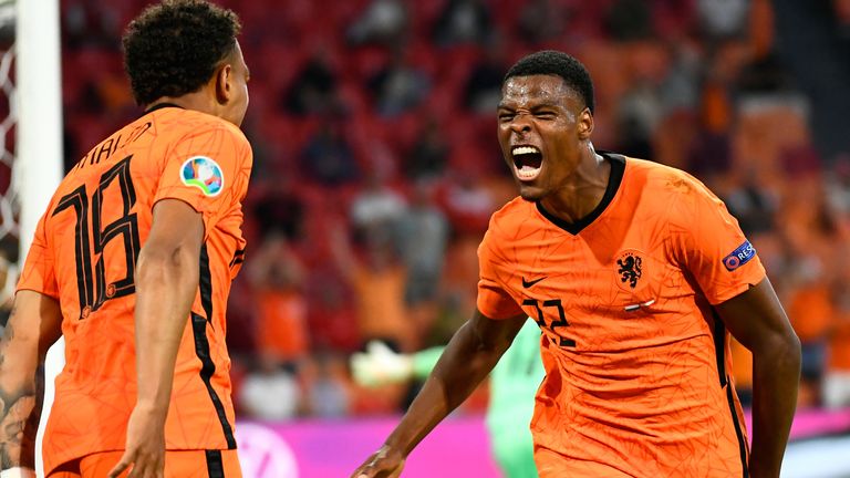 Euro 2020: Netherlands beat Austria to make last 16