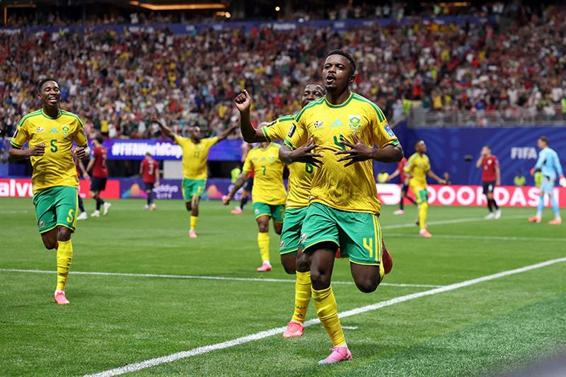 2026 World Cup: South Africa score late from spot to draw with Czech Republi