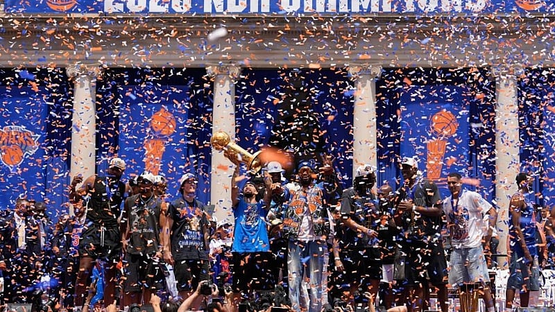Knicks fans flood New York for massive NBA Finals championship parade