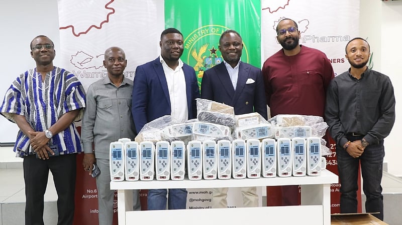Health Ministry receives pulse oximeter to support free primary health care