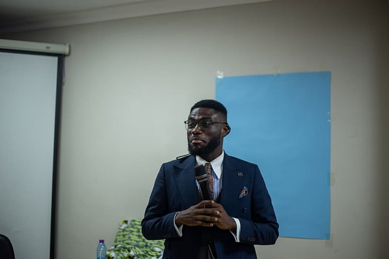 Author examines role of student politics in shaping national leaders in 'The