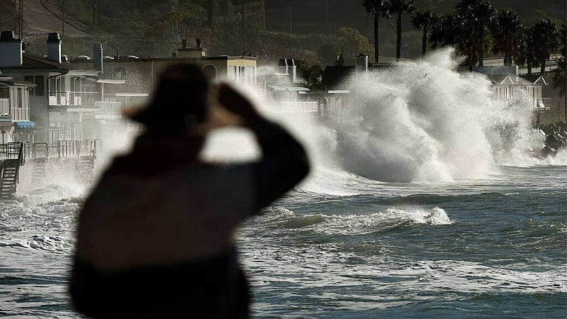 Scientists sound alarm on World Oceans Day as Trump axes deep-sea monitoring