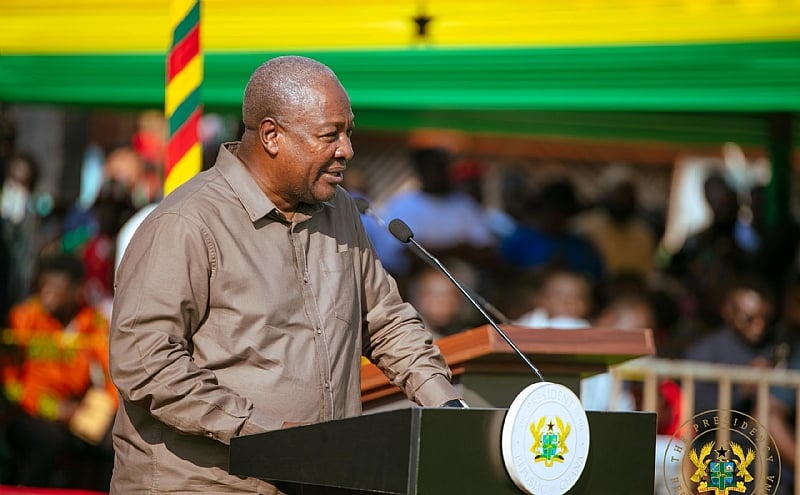 Gov't will pay farmers 70% of world market price of cocoa – President Mahama