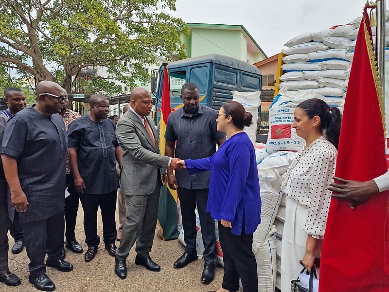 Ghana receives 2,000 metric tonnes of fertilizer from Morocc...
