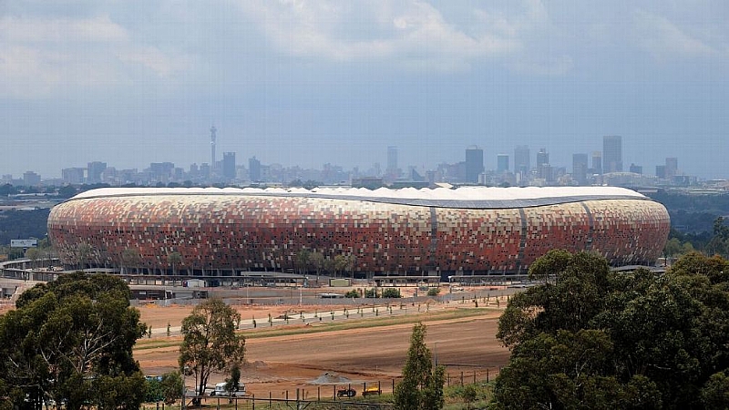 ORLANDO PIRATES VS KAIZER CHIEFS 2009/10 SOWETO DARBY 