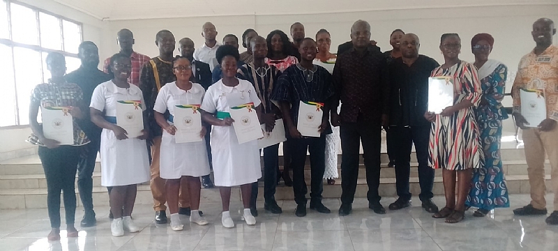 Health workers in Sunyani West Municipality receive Covid-19 ...