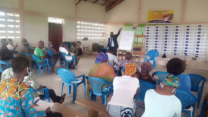 AtebubuAmantin NCCE Engages Praprabon Community On Social Auditing