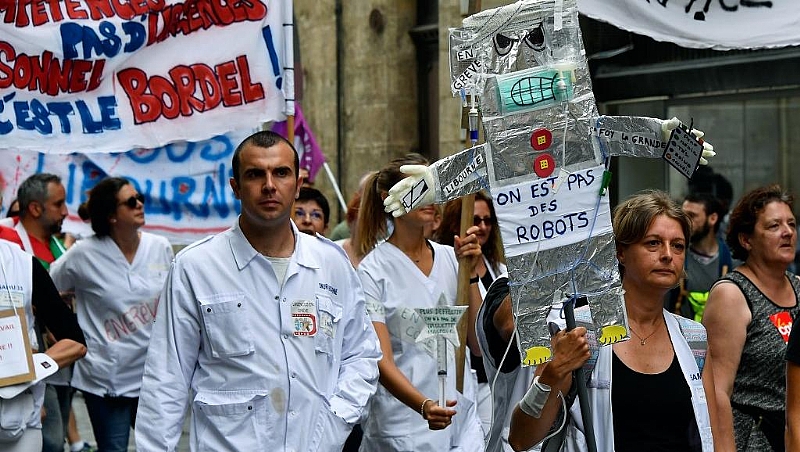 Hopsital emergency strike continues despite €750 million investment