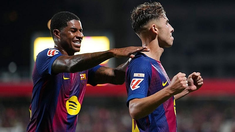 La Liga: Barcelona hit six against Valencia as Rashford makes first assist