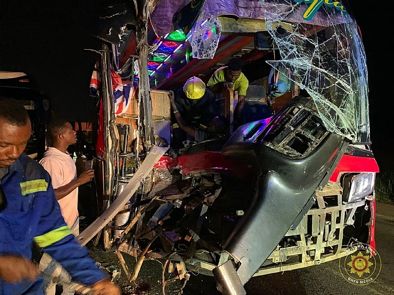 67 injured in road crash involving two buses on Kumasi-Accra...