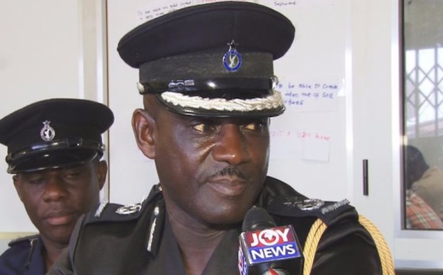 Police Chief Says....'I Am Too Hot To Be In Anyone's Pocket'