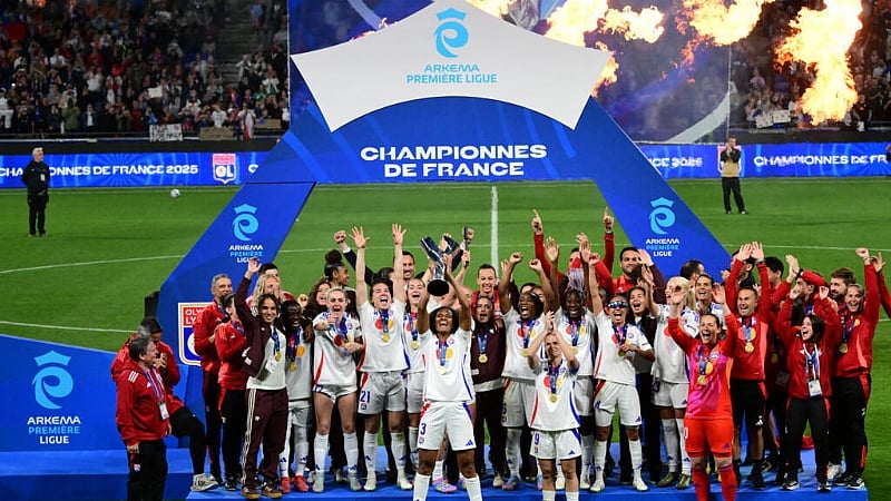 France's top women's football clubs begin battle to end Lyon's supremacy