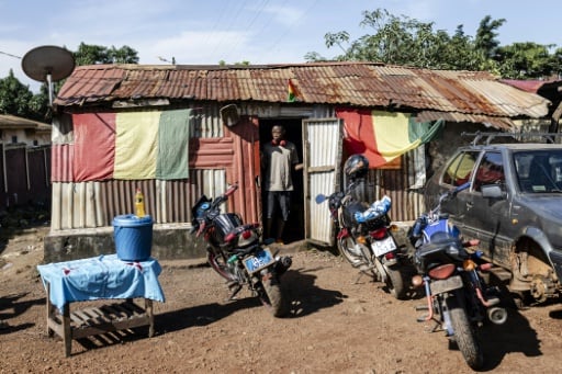 Guinea offers new migration route for weary, young west Africans