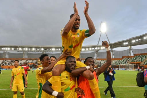 Benin stun Nigeria, Salah rescues Egypt, Ayew treble lifts Ghana - Vimarsana News