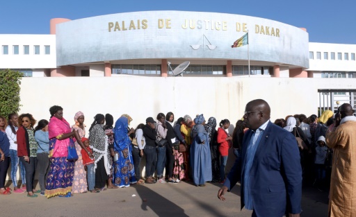 Senegal delays trial of Dakar mayor until new year