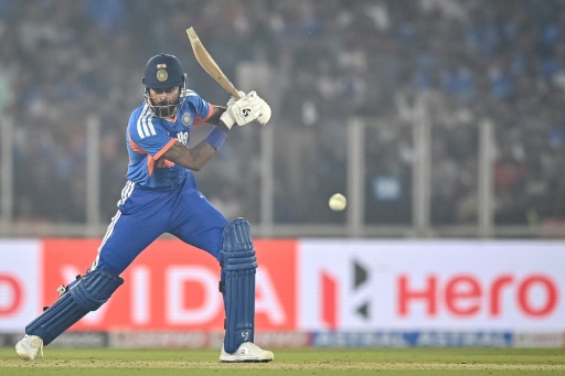 afp hardik pandya struck 63 off 25 balls to help india to a 30ru
