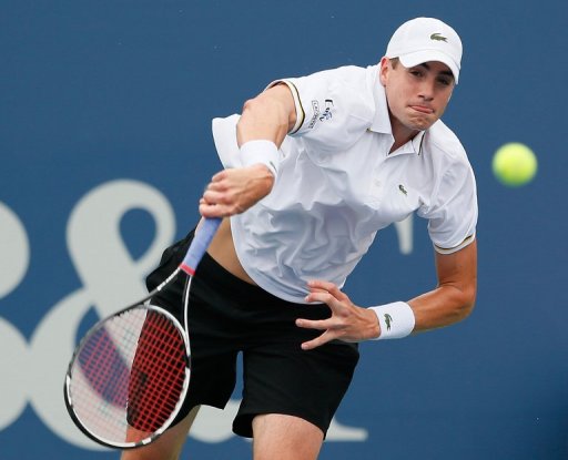 Isner wins Atlanta in three tiebreaks over Anderson 