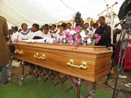 S.Africa to free miners as murder charges quashed