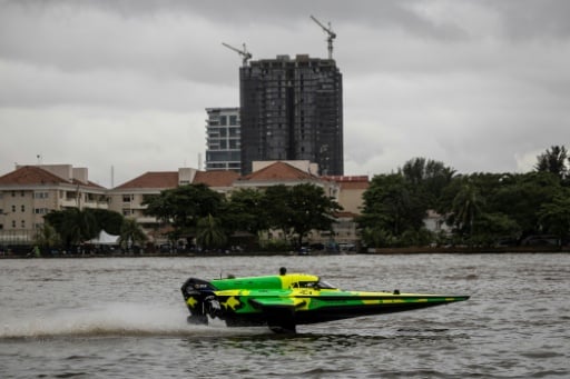 Africa joins E1 powerboat show in rainy Lagos