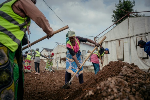 In Belgium, health expert readies to fly to DR Congo Ebola zo