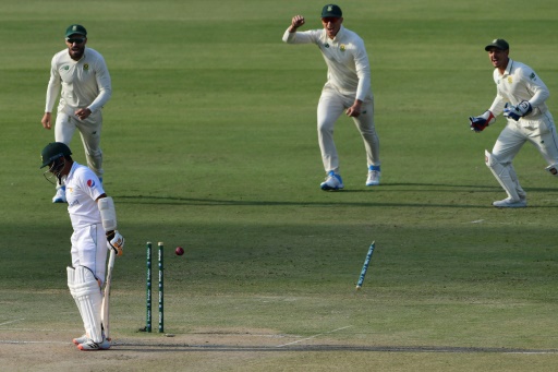Pakistan in trouble as Rabada leads South Africa fightback - Vimarsana News