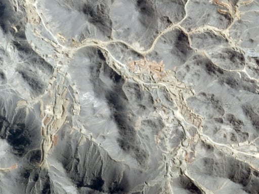 Gold mine hit by deadly strike located in disputed area on Egypt-Sudan border: satellite images